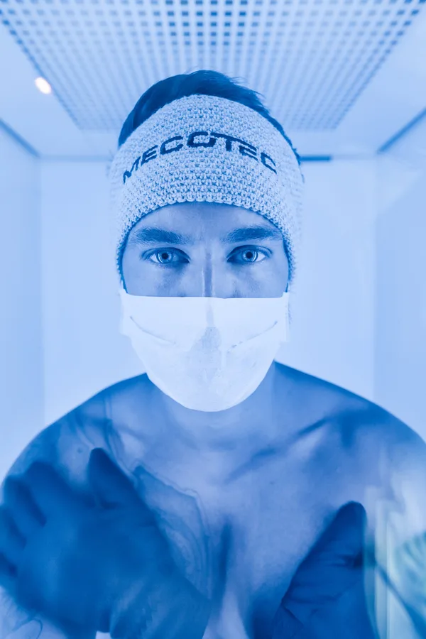 Athlète en cryothérapie Mecotec